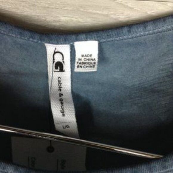 CG Sport Star Print High/Low Tank Top - Picture 4 of 5